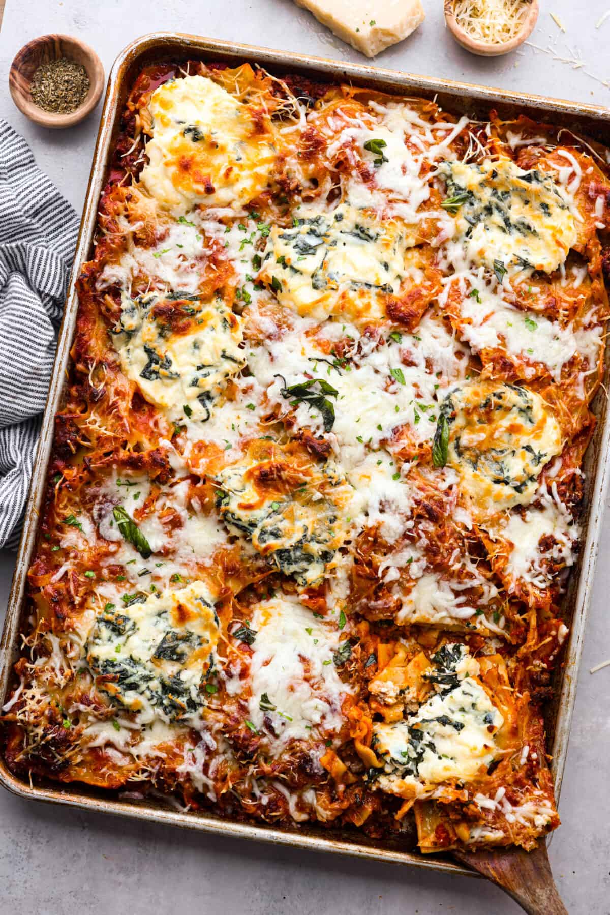 Easy Sheet Pan Lasagna